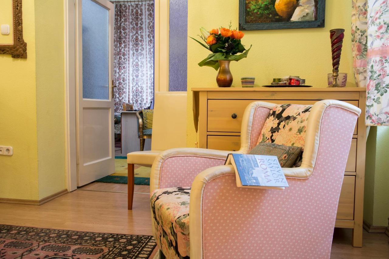 Theaterland Classic Apartments Budapest Esterno foto