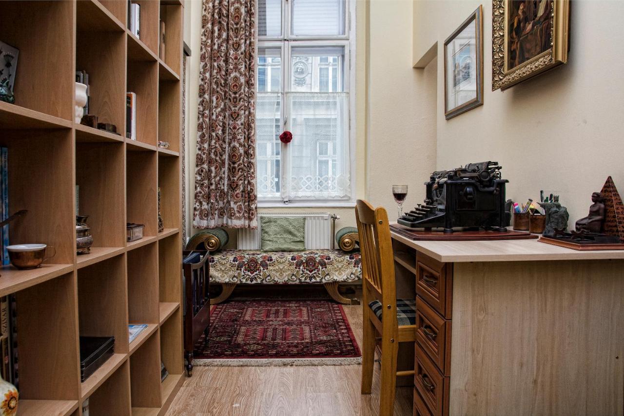 Theaterland Classic Apartments Budapest Esterno foto