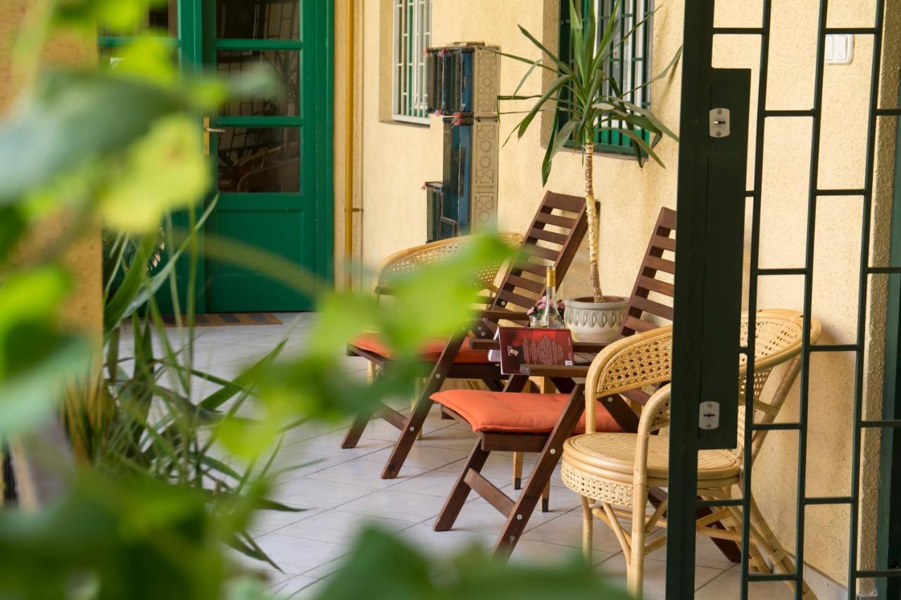 Theaterland Classic Apartments Budapest Esterno foto